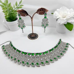 Isha Royal Oak Necklace Set (Green)