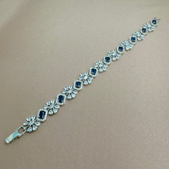 Bloomed Zircon Bracelet