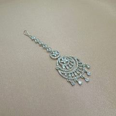 Crescent Crystal Tikka