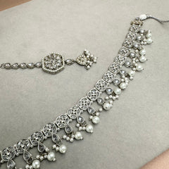 Petite Silver Kundan Choker Set