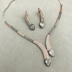 Swerved Necklace Set