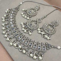 White Kundan Necklace Set
