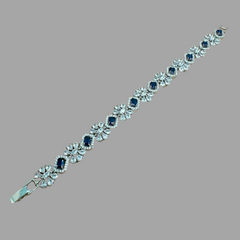Bloomed Zircon Bracelet