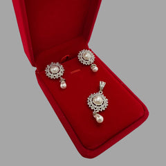 Pearl Drop Locket Set