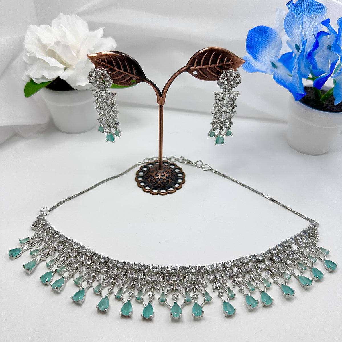 Arizona Frost Necklace Set