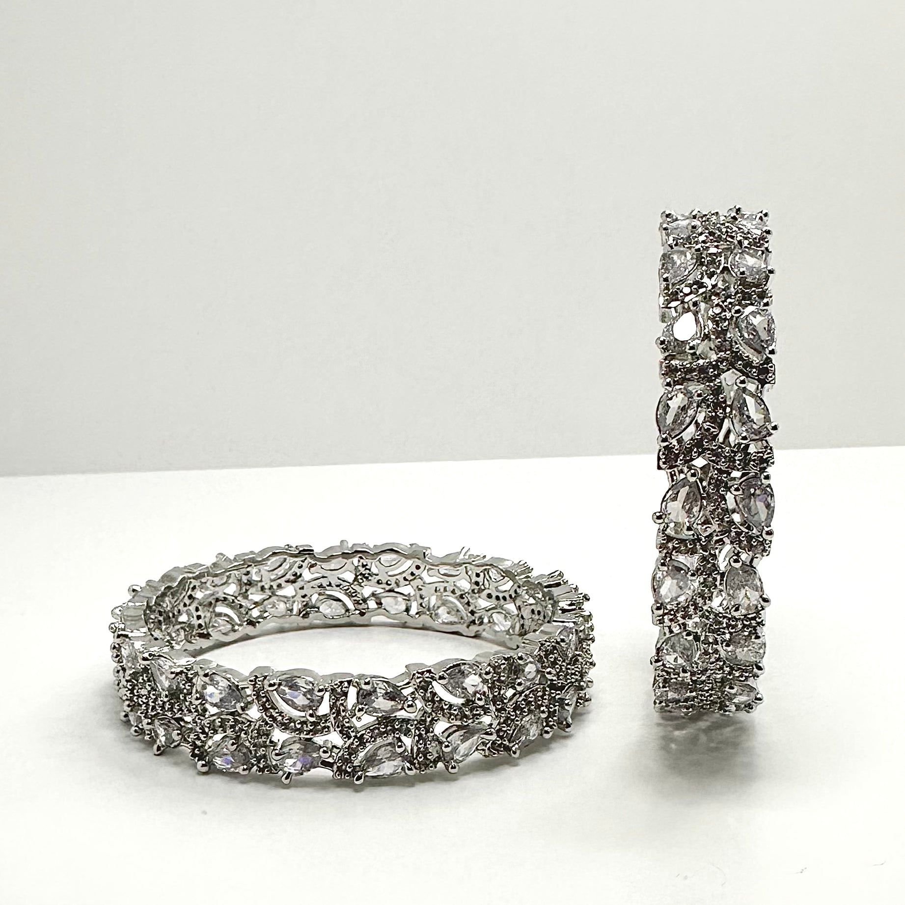 Mehnaaz AD Bangles
