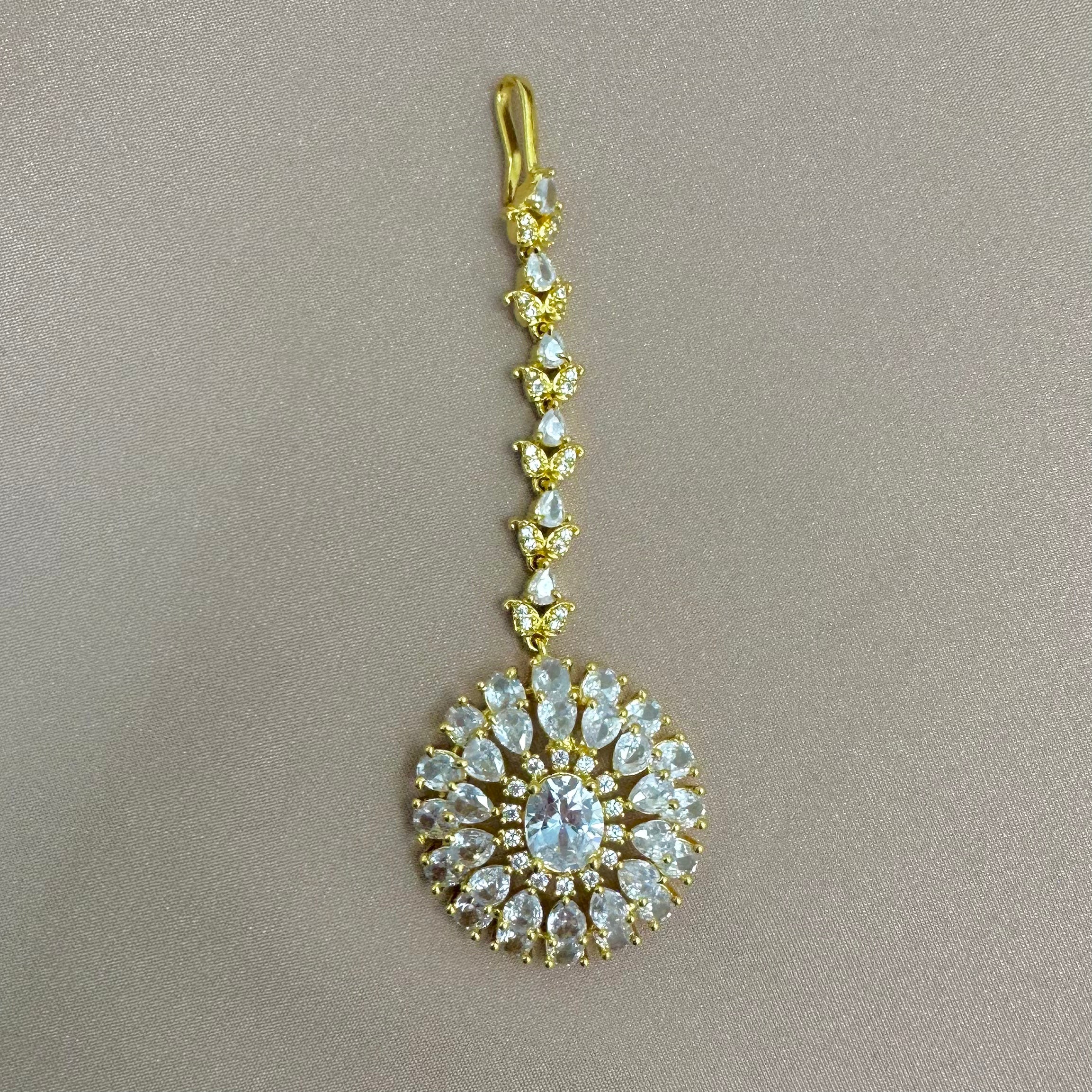 Short Meer Crystal Tikka