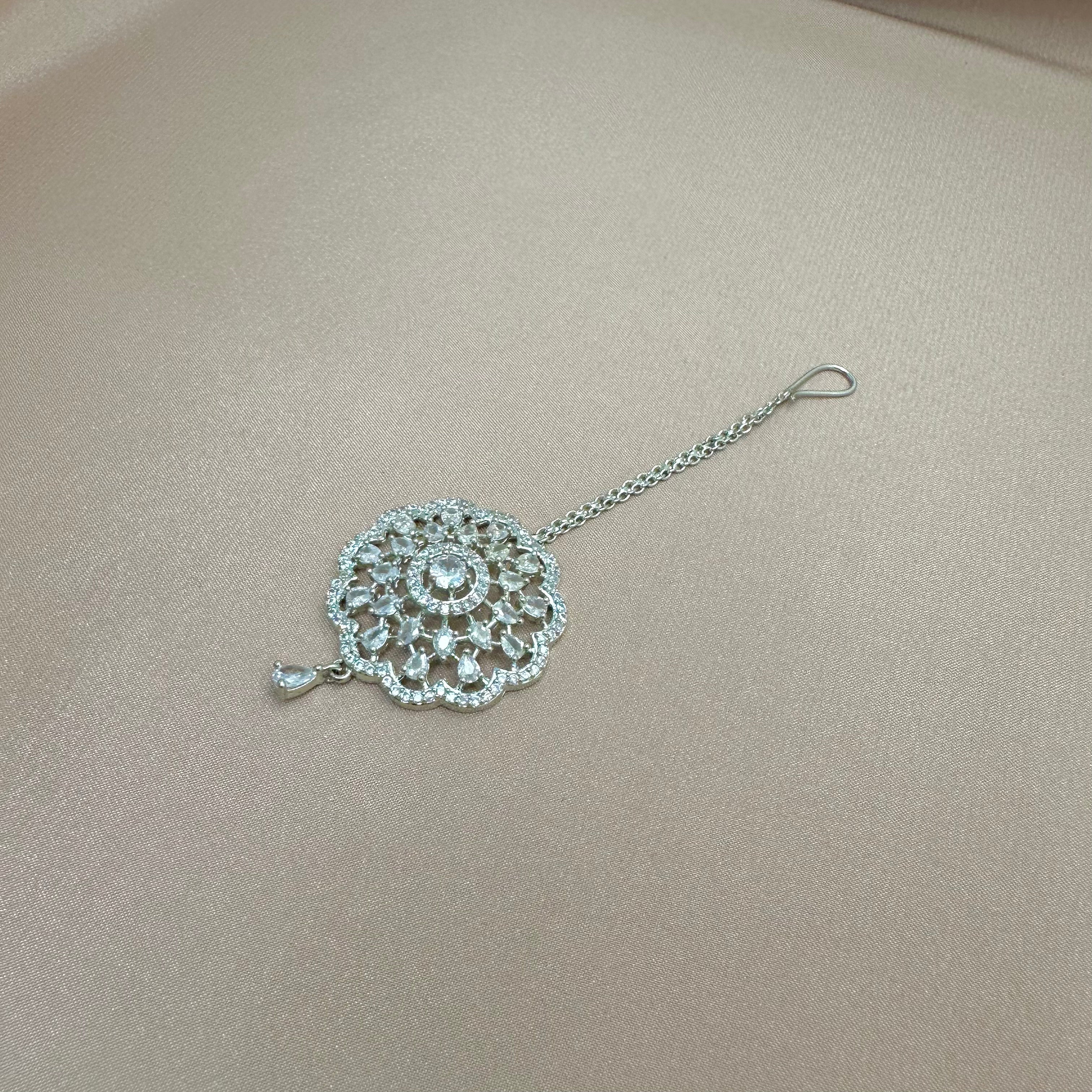 Swindled Silver Tikka