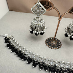 Amelia Black Choker Set