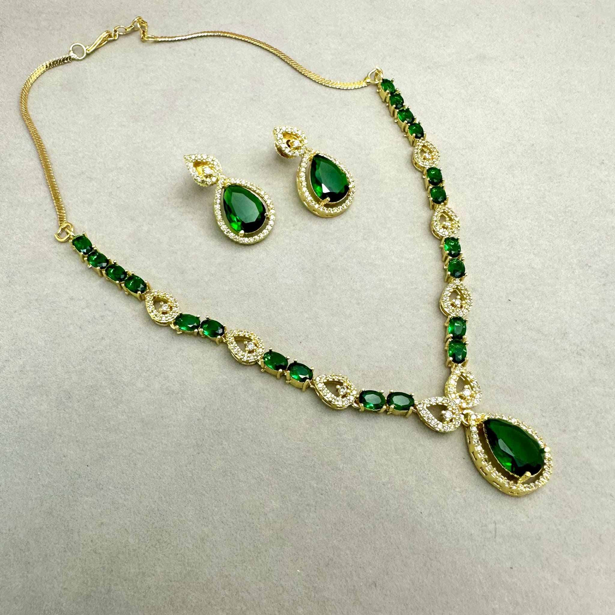 Double Link Necklace Set