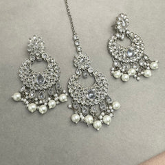 White Kundan Necklace Set